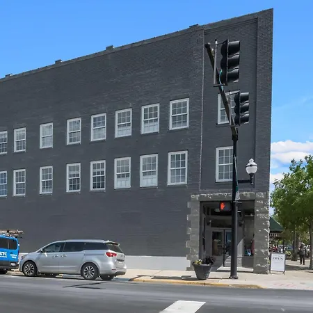 Historic Elegance Loft In Downtown Conway Apartment Exterior photo